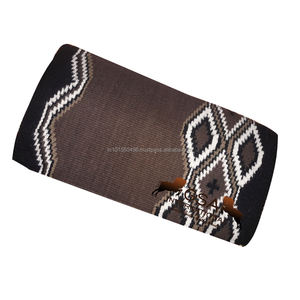 Manta de sillín de lana 34x36 tejida a mano 100% forro polar de lana de Nueva Zelanda ecuestre occidental para competición y entrenamiento - Product Image 3