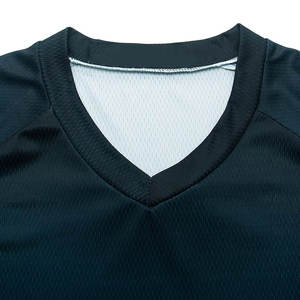 Camisetas de Pesca Personalizadas al por Mayor, Fabricante OEM, Proveedor, Producción en Masa, Ropa Transpirable con Protección UV para Exteriores - Product Image 3