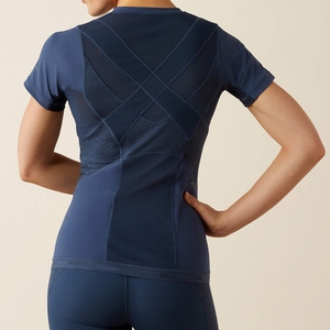 Chemise de compétition équestre de haute qualité, extensible dans 4 directions, en tissu technique doux au toucher, idéale pour la compétition et les spectacles. - Product Image 3