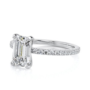 Bague de fiançailles en or blanc avec diamant de laboratoire taille émeraude 1,40 carat, pavé de diamants, bijoux de mariage personnalisés, vente en gros - Product Image 3