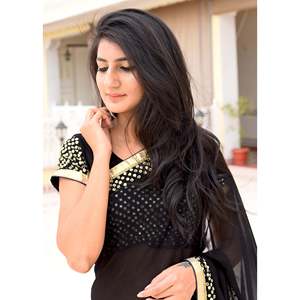 Sari noir exclusif de créateur, taille XS, en organza, avec découpe au dos et superposition transparente, taille naturelle - Product Image 2