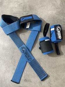 Ensemble de bandes de maintien pour poignets en néoprène et élastiques et de sangles de musculation en forme de 8 pour l'entraînement en salle de sport antidérapant - Product Image 2