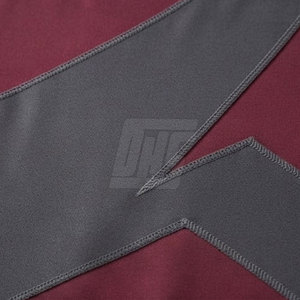 Combinaisons de lutte athlétique pour hommes, conçues pour les performances en compétition, avec tissu flexible, idéales pour l'entraînement et la pratique. - Product Image 5