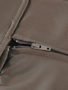 กระโปรงหนัง PU ทรงดินสอเอวสูงสำหรับผู้หญิง สีน้ำตาล ขาว ดำ ยาวปานกลาง รุ่นสปริง 2023 ผ่าข้างมีซิป - Product Image 6