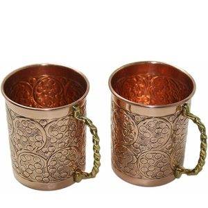 Tazas Moscow Mule de Cobre Sólido con Acabado con Patrones Únicos, Utensilios de Bar de Cobre para Cócteles y Bebidas - Product Image 3