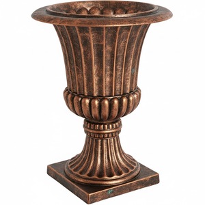 Vase vert glamour avec accents en cristal pour la décoration intérieure de fleurs ou de plantes vertes, urne de jardin en aluminium - Product Image 5