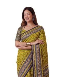 Sari traditionnel indien ethnique à imprimé numérique Ajrak avec chemisier pour femme, en polyester, pour usage décontracté, longueur au sol, coupe classique - Product Image 5