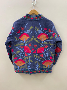 Chaquetas bordadas con flores, forro de terciopelo, estilo bohemio, abrigo de invierno, ropa de calle, chaqueta bomber boho reversible para mujer - Product Image 2