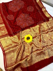 Sari de crepé con estampado floral digital para mujer, estilo indio étnico, informal, para uso diario en todas las estaciones, con blusa a juego, 44 cm de ancho. - Product Image 2