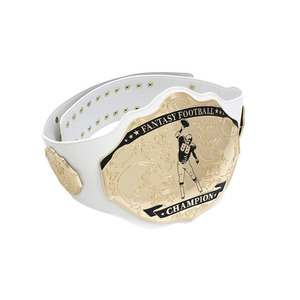 Boucle de ceinture de trophée de football fantastique avec plaque dorée motif joueur 3,5x42 pouces - Product Image 1