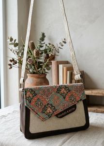 Sac fourre-tout vintage fait main en jacquard tissé, motif peint à la main, fermeture à rabat, doublure en coton - Sac à bandoulière pour femme pour le quotidien - Product Image 3