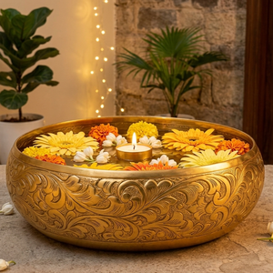 Urli de Encanto Antiguo – Cuenco Metálico Hecho a Mano con Belleza Etérea para Pétalos Flotantes y Serenidad Iluminada por Velas - Product Image 4