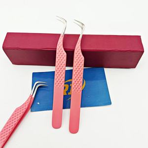 Pince à épiler de haute précision, couleur rose mat, avec poignée diamantée, pointe incurvée, pour isolation des cils, pince à épiler parfaite pour les cils et boîte. - Product Image 3