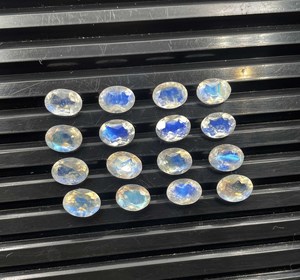 มูนสโตนสีรุ้งธรรมชาติ รูปไข่ ขนาด 6*8 มม.  รับรองโดย IGI สำหรับทำเครื่องประดับ - Product Image 2