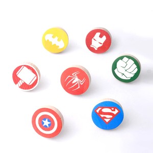 Tiradores de Cajón de Madera Modernos Hechos a Mano con Diseño de Superman, Duraderos, Multicolores, para Niños, Uso en Exteriores, Almacenes y Cocinas - Product Image 4