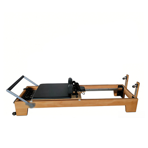 Appareil de Pilates en bois de hêtre de luxe pour le renforcement du tronc, idéal pour les centres d'activités pour seniors - Product Image 5