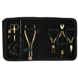Kit de herramientas para extensiones de cabello Salon Gold: Alicates para microperlas, Alicates para extensiones de cinta, Cortador de adhesivos, Peine de dedo para separar, Agujas de coser - Product Image 1