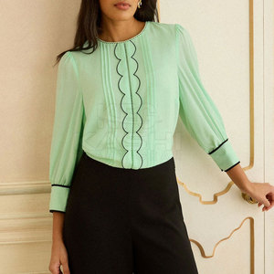 Blusa de Mujer Moderna, a la Moda, con Diseño de Tendencia, Estampado Sólido, Corta por Delante, de Tela Suave, Ajuste Cómodo para el Trabajo, Uso Diario Informal - Product Image 3