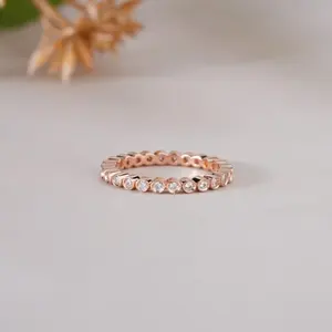 Elegante Anillo de Eternidad de Oro Rosa con Diamantes para Mujer, Anillo Delgado para Boda, Compromiso, Aniversario, Regalo de Joyería Fina de Lujo - Product Image 1