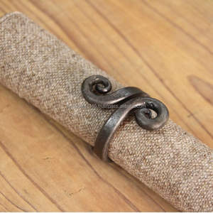 Rond de serviette en métal pour une table élégante dans les mariages, les anniversaires, les réunions de famille et les dîners spéciaux - Product Image 4