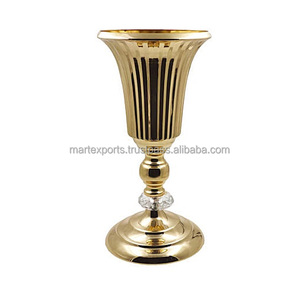Vase à fleurs en métal contemporain, élément décoratif élégant pour la table, idéal pour la décoration intérieure de la maison ou du bureau - Product Image 4