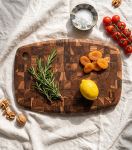Planche à découper pratique en bois d'acacia massif de haute qualité avec sangle en cuir et design avec évier, pour la maison et l'extérieur - Product Image 4