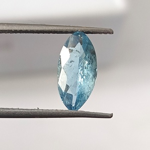 Aigue-marine naturelle bleu glacé de 1,45 carat, taille marquise facettée, translucide, pierre précieuse en vrac - Product Image 5