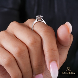 Bague élégante classique réglable 1,30 CT à 6 griffes avec diamant de laboratoire certifié taille ronde, bijoux pour femme à porter au quotidien - Product Image 3