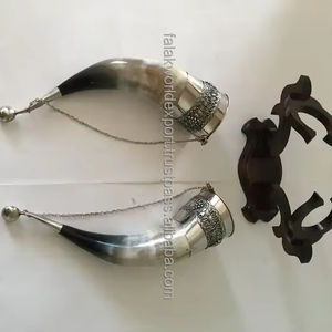 Thème viking médiéval corne à boire Buffle Design tasse en céramique avec support pour les occasions de mariage Falak World Export - Product Image 1