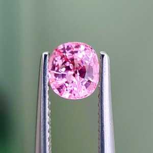 Natural Neon Pink Spinel Oval Cut High Quality GIA Certified Loose Gemstone Fracture Filled VS Clarity for Jewelry Wholesale - Product Image 2