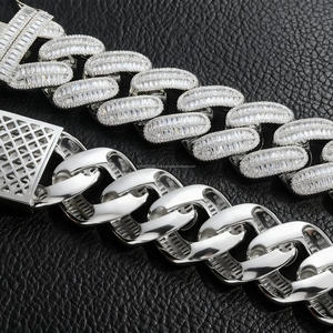 สร้อยข้อมือ/สร้อยคอผู้ชายแบบ Cuban Link ประดับเพชรโมอิสซาไนต์ทรงบาแกตต์และทรงกลม  ของขวัญวันครบรอบ  เครื่องประดับฮิปฮอป - Product Image 4