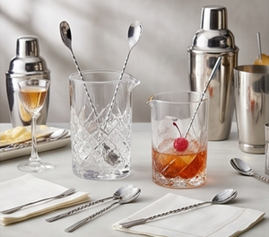 Cuillères à bar en acier inoxydable modernes, design minimaliste, manche torsadé, agitateur à cocktail, outil de mélange durable pour usage en bar - Product Image 4