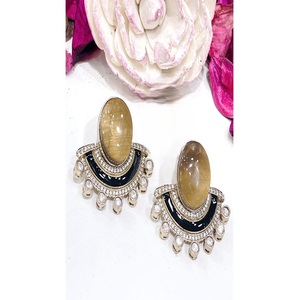 Boucles d'oreilles pendantes élégantes en laiton plaqué or de qualité supérieure avec moissanite, pour femmes et jeunes filles, idéales pour les soirées et les fêtes - Product Image 2