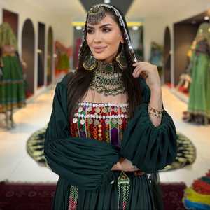 Vestidos Afganos con Diseños Personalizados y Costuras Profesionales, Vestidos de Novia Afganos con Bordado Hecho a Mano y Mangas Largas por QJ IMPEX - Product Image 2