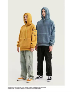 Sweat-shirt à capuche en polaire noir pour homme, coupe ample, couleur unie, design tricoté décontracté pour l'hiver, anti-boulochage, style Sherpa - Product Image 3