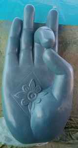 Estatua Moderna de Fibra Mudra Adecuada para Decoración Contemporánea del Hogar, Estudios de Yoga y Estilo Interior Tranquilo - Product Image 4