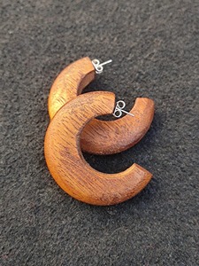Boucles d'oreilles en bois au design robuste, construction solide, finition lisse, prix d'usine en gros - Product Image 6