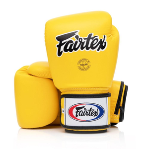 Guantes de Boxeo Universales Fairtex Amarillos con Cierre de Velcro, Guantes de Boxeo Profesionales para Kickboxing, Guantes de Muay Thai - Product Image 1
