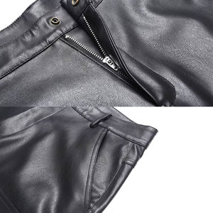 Pantalones Cortos Bermuda de Cuero Sintético PU para Hombre, Cintura Alta, con Bolsillos, Cierre de Botones, Estilo Motociclista, Color Sólido, Tejido de Tela - Product Image 3