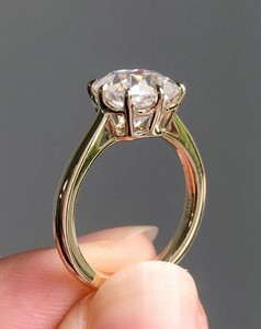 Anello Solitario con Moissanite Taglio Cuscino in <span class=keywords><strong>Argento</strong></span> Sterling 925, Anello di <span class=keywords><strong>Fidanzamento</strong></span> Classico, Anello Nuziale Minimalista, Gioielli da Sposa per Feste - Product Image 3