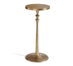 Table d'appoint en métal finition poudre verte attrayante, meuble compact alliant élégance et fonctionnalité - Product Image 5