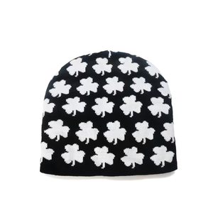 Bonnet tricoté personnalisé avec logo, motif trèfle, doux et extensible, style irlandais, couvre-chef d'hiver - Product Image 2