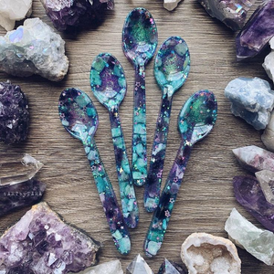 Unique Resin Spoon Set for Kitchen and Gifting Use Features Hand Carved Design Swirls and Mother of Pearl Detailing - Product Image 6