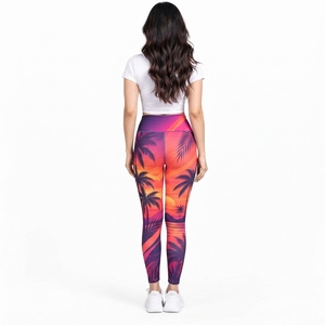 Legging de sport pour femme, coupe athlétique confortable, séchage rapide, sublimation, fabriqué avec un tissu extensible doux et flexible. - Product Image 2