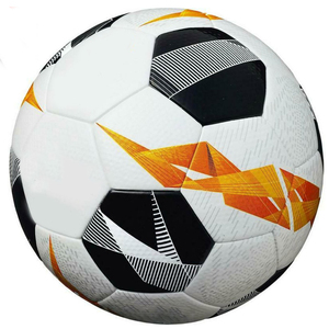 Ballon de football en PU de taille officielle 2026 de haute qualité pour l'entraînement des clubs et académies, avec une forte adhérence et cousu à la machine - Product Image 2