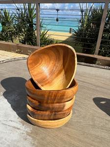 Bol à salade artisanal en bois d'acacia/mangue, design multiple, écologique, vaisselle minimaliste pour la décoration de cuisine contemporaine - Product Image 5