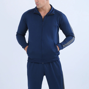 Chándal deportivo de diseño sólido con logotipo personalizado para hombre, chándal informal para correr, chándal deportivo para hombre, chándal de entrenamiento para hombre - Product Image 3