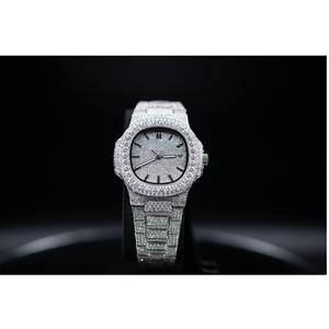 Reloj de Pulsera Moderno de Lujo con Diamantes Moissanite para Hombre, con Esfera Morada Intensa y Estilo Hip Hop - Product Image 1
