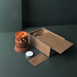 SAMARA - PAQUETE DE REGALO Lámpara de terracota artesanal para velas de té (estilo minimalista y contemporáneo) para tu mesa de estudio o mesa de comedor - Product Image 2