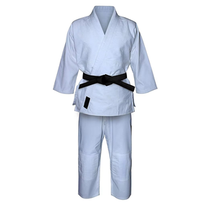 Traje de Artes Marciales Listo para la Competencia con Refuerzos de Alta Resistencia - Product Image 3